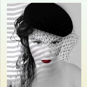 Meet your Posher, Celeste